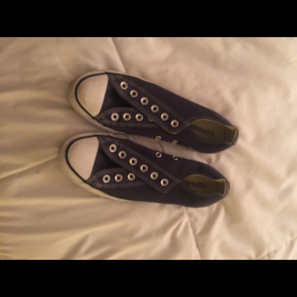Navy Converse